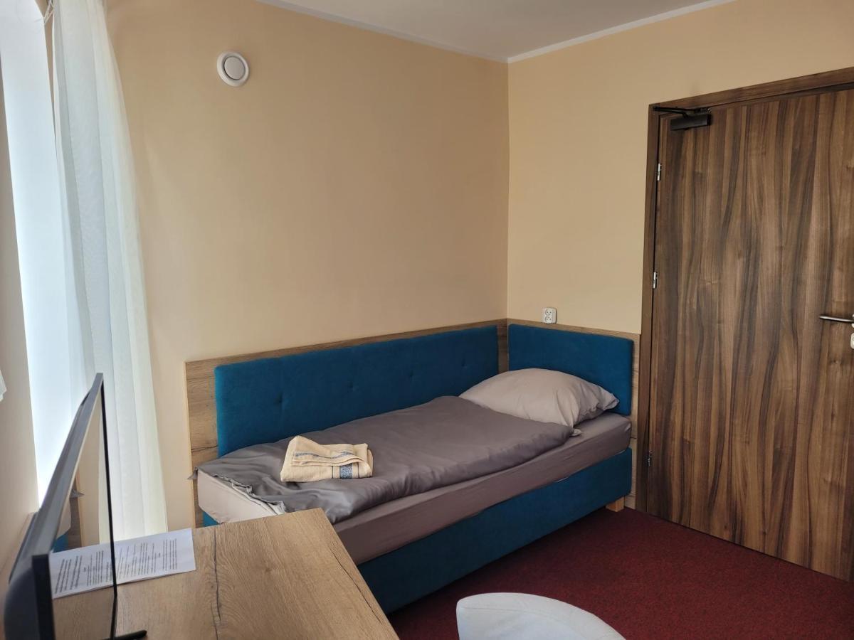 Zlote Pioro Bed & Breakfast Nisko Eksteriør bilde
